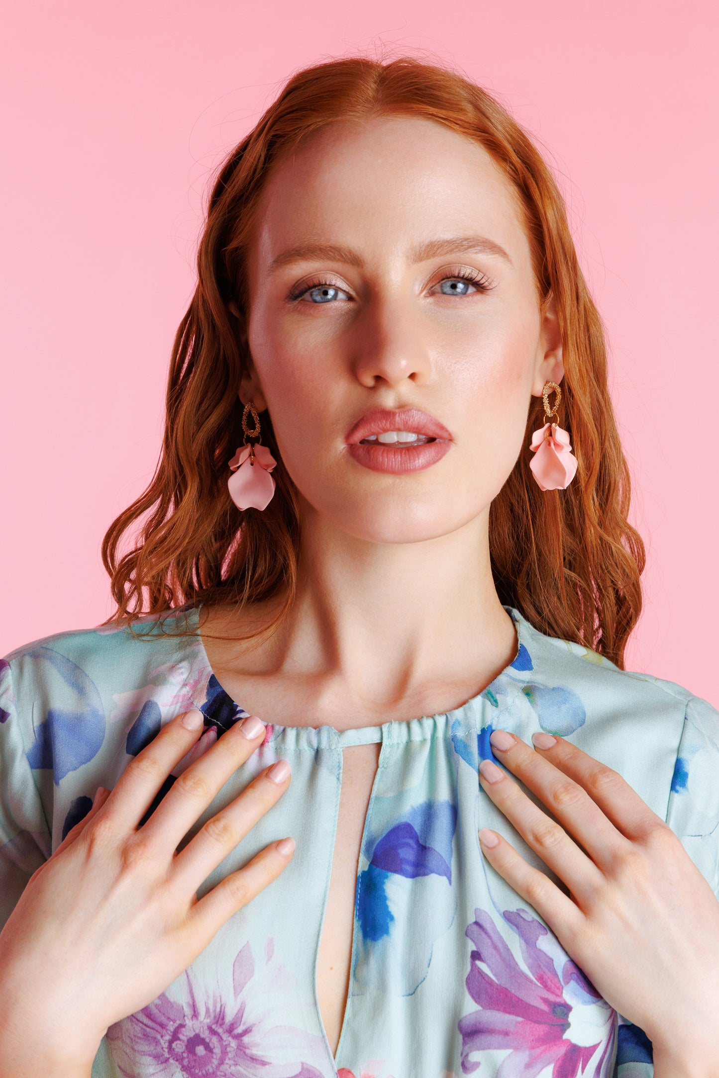 Pink leaves drop earrings