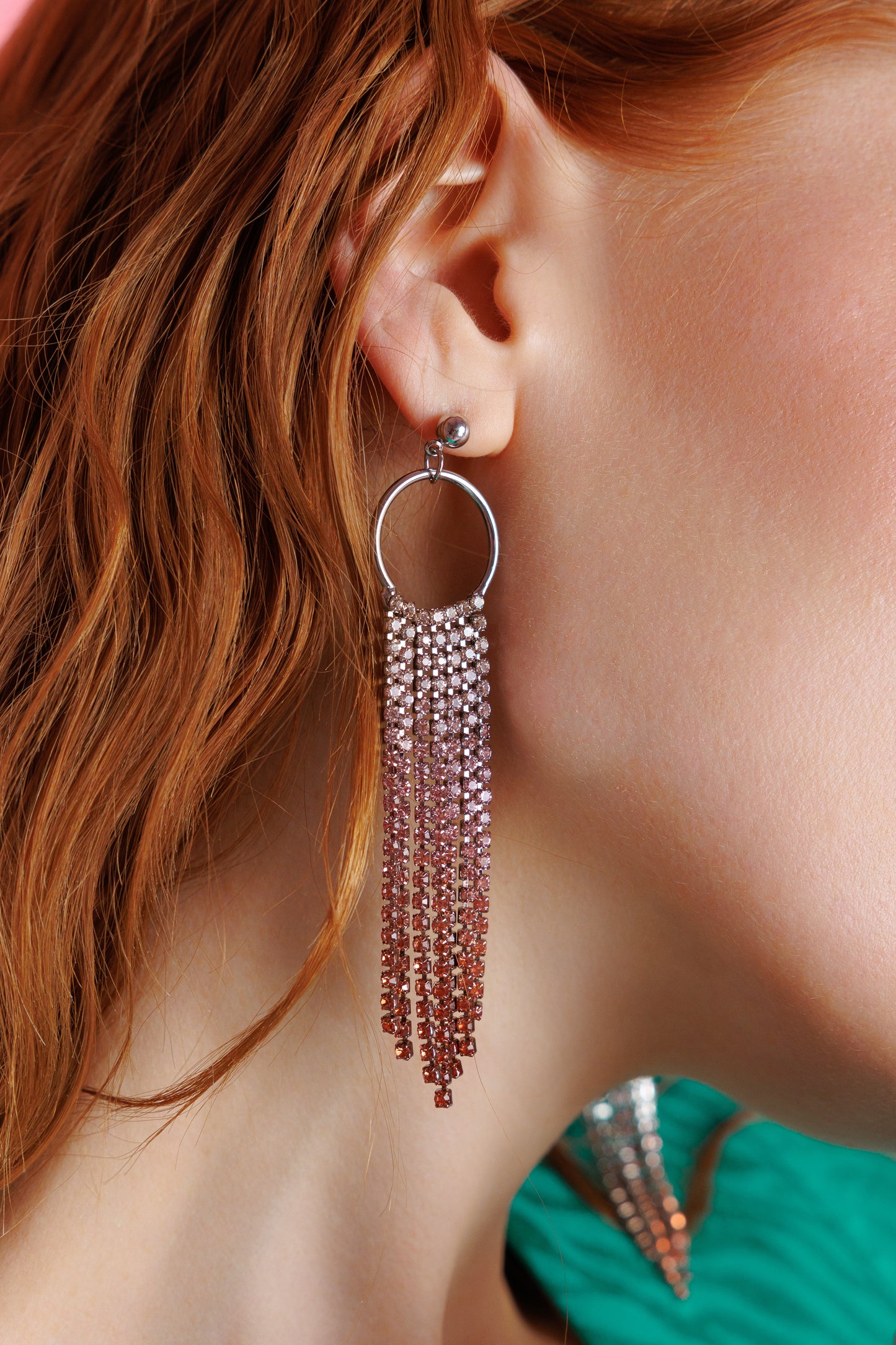 Earrings with ombré crystals
